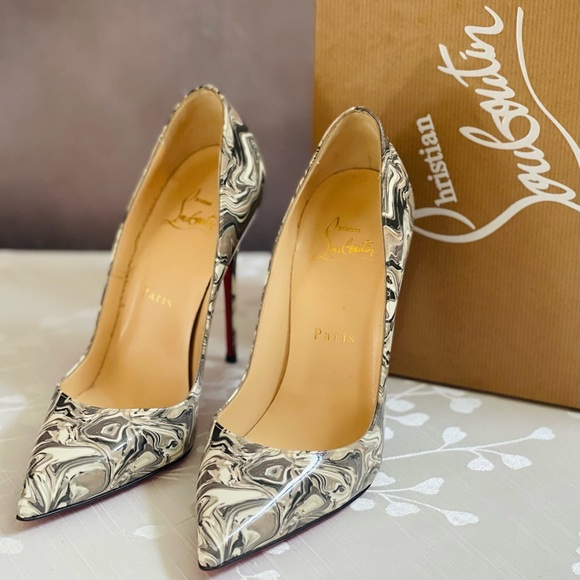 Christian Louboutin So Kate Marble Pumps - Picture 6 of 9